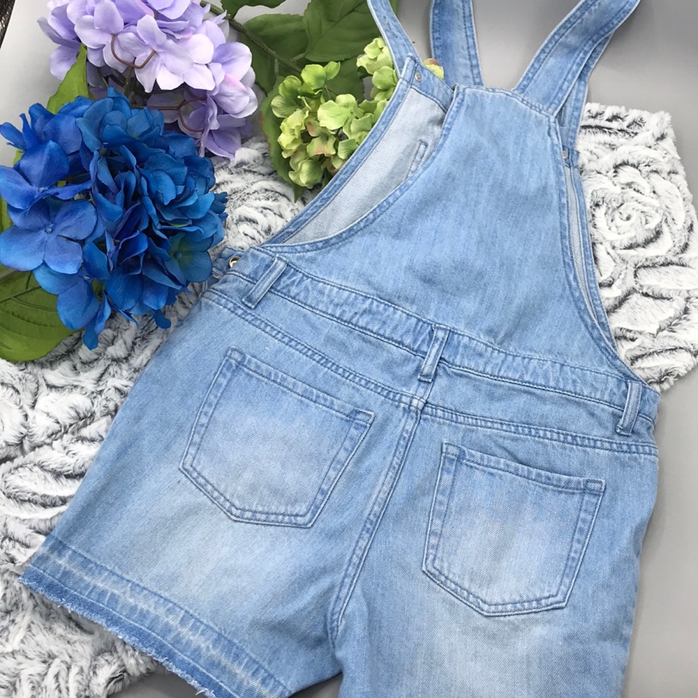 Children’s place light denim overalls - Picture 4 of 9